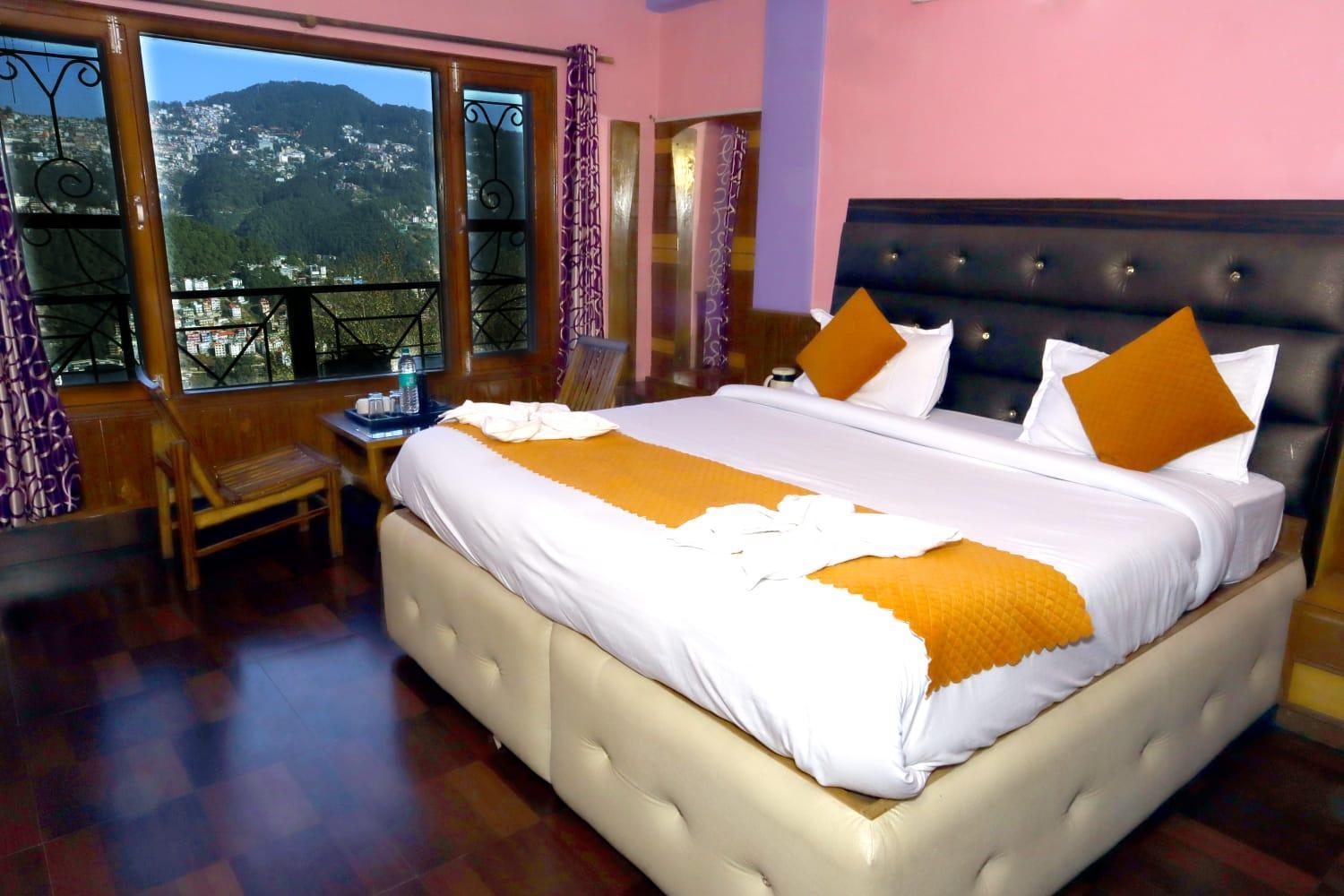 Oak View Hotel Shimla Buitenkant foto